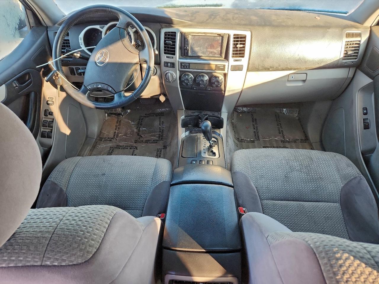 2005 Toyota 4Runner Sr5 VIN: JTEBT14R550052869 Lot: 93954515