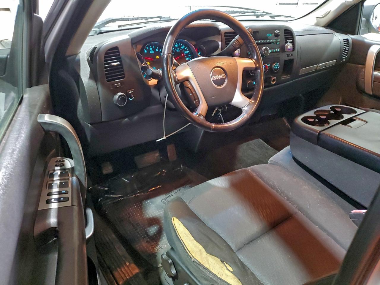 2010 GMC Sierra K1500 Sle VIN: 1GTSKVE39AZ173600 Lot: 96233205