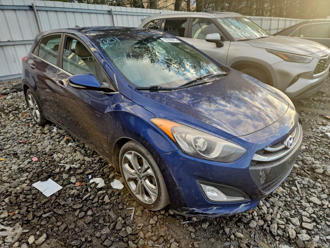2013 Hyundai Elantra Gt VIN: KMHD35LE2DU111026 Lot: 97310075