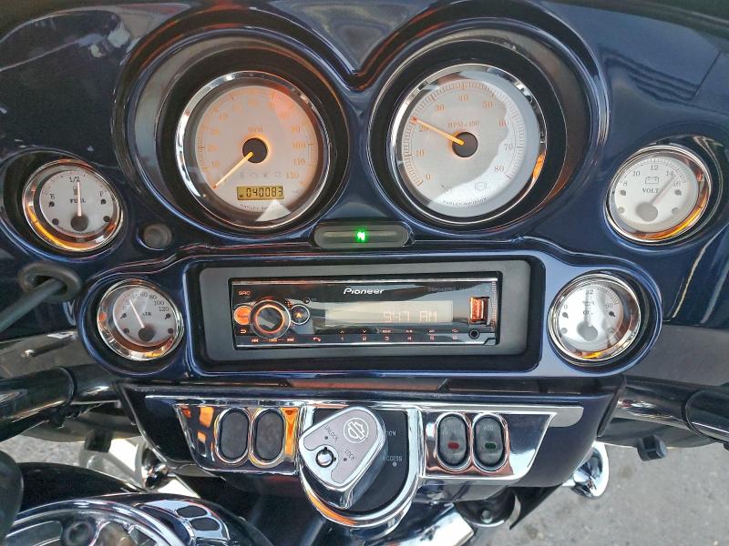 2012 HARLEY-DAVIDSON FLHX STREET GLIDE  