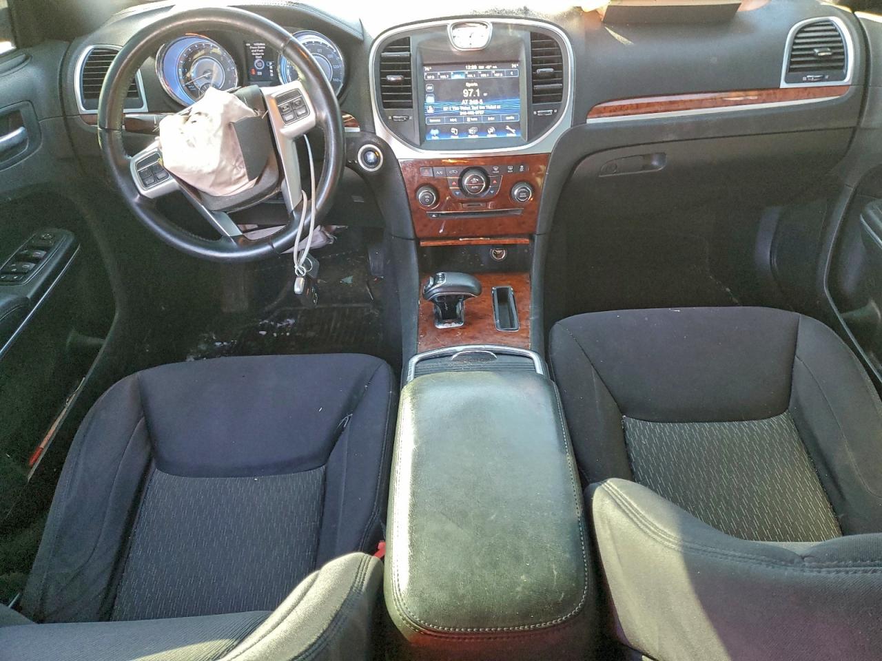 2012 Chrysler 300 VIN: 2C3CCAAG1CH272860 Lot: 94703595