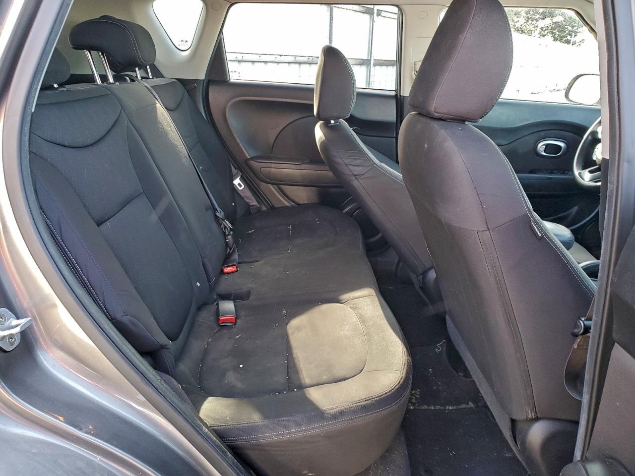 2015 Kia Soul VIN: KNDJN2A24F7121101 Lot: 95945275