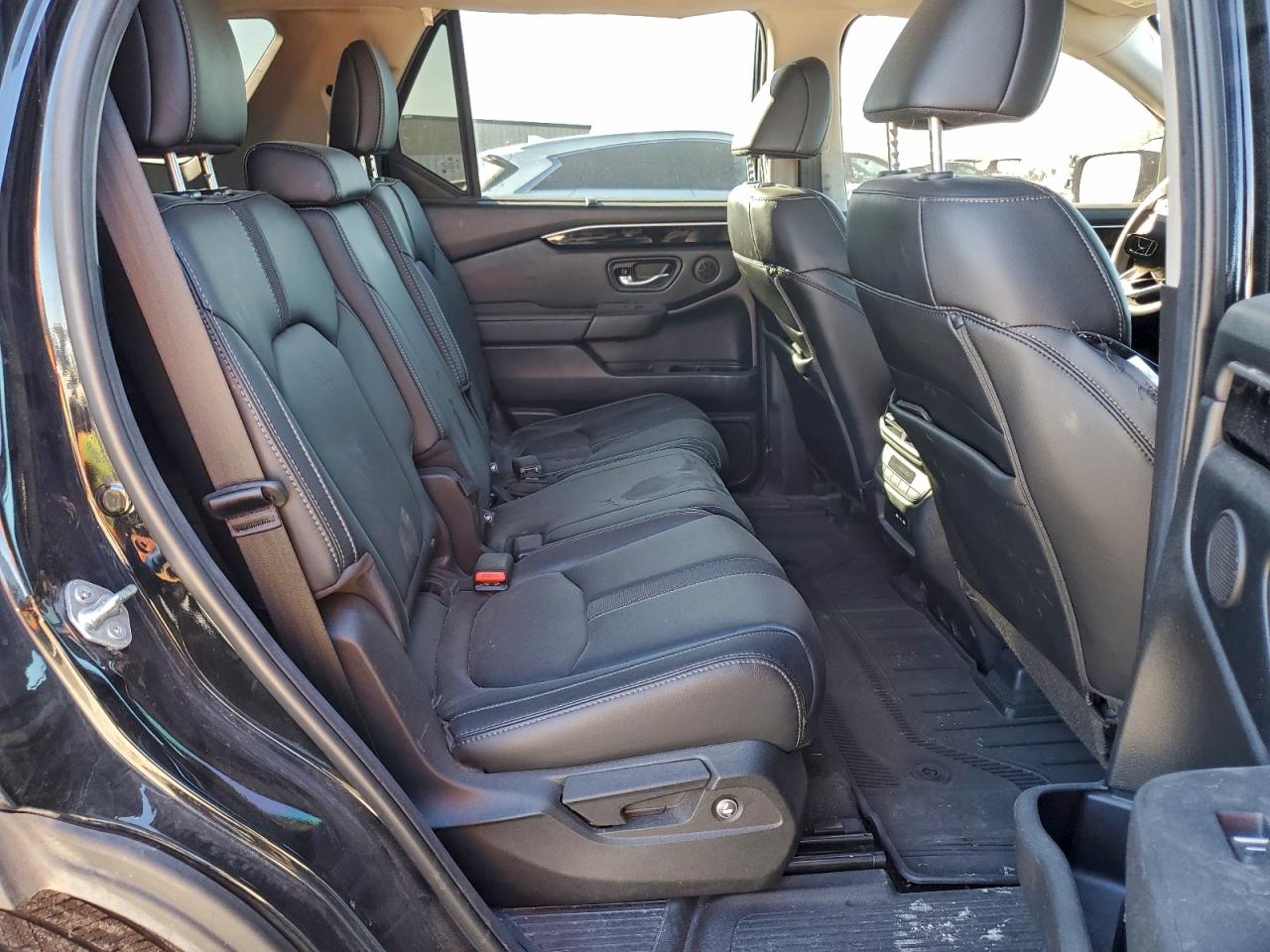 2025 Honda Pilot Touring VIN: 5FNYG1H79SB000623 Lot: 96767775