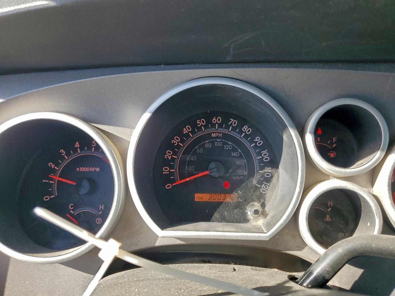 2012 Toyota Tundra Crewmax Sr5 VIN: 5TFEM5F19CX037972 Lot: 96137285