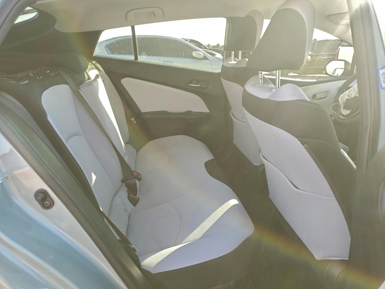 2020 Toyota Prius L VIN: JTDKARFU2L3111740 Lot: 96416525