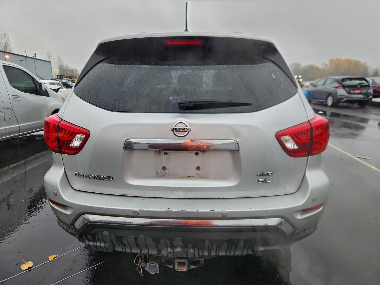 2017 Nissan Pathfinder S VIN: 5N1DR2MM7HC693879 Lot: 96105585