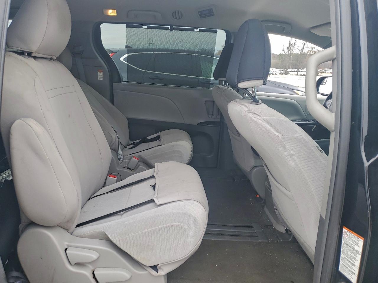 2016 Toyota Sienna Le VIN: 5TDKK3DC2GS756400 Lot: 95571635