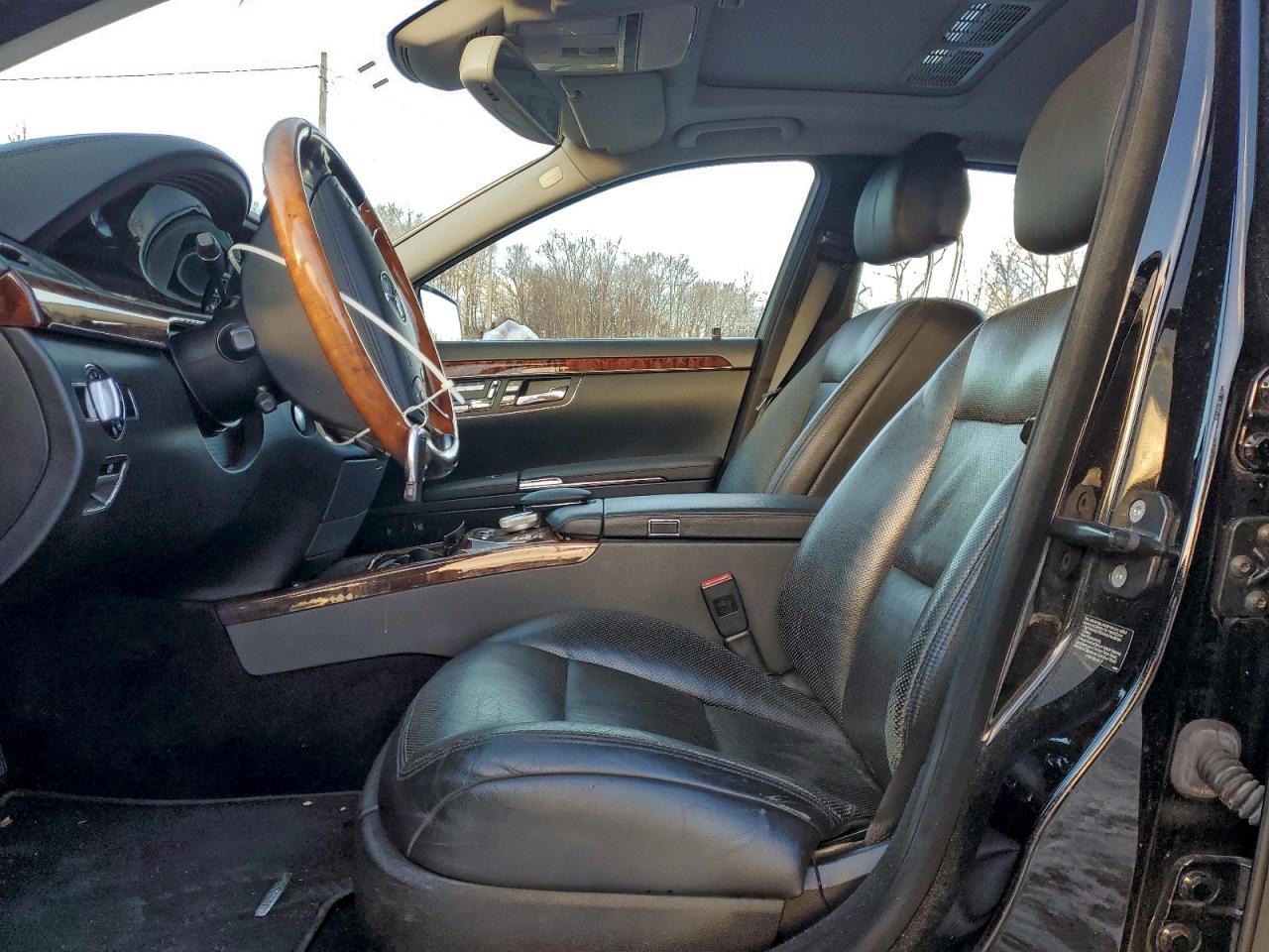 2010 Mercedes-Benz S 550 4Matic VIN: WDDNG8GB1AA334093 Lot: 94346915