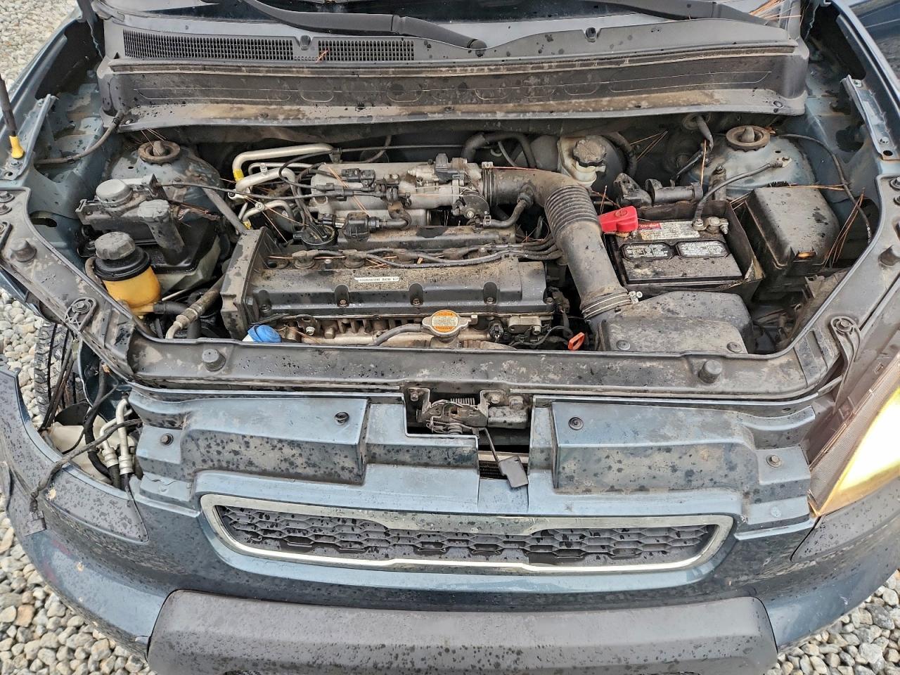 2011 Kia Soul + VIN: KNDJT2A27B7298435 Lot: 94713555