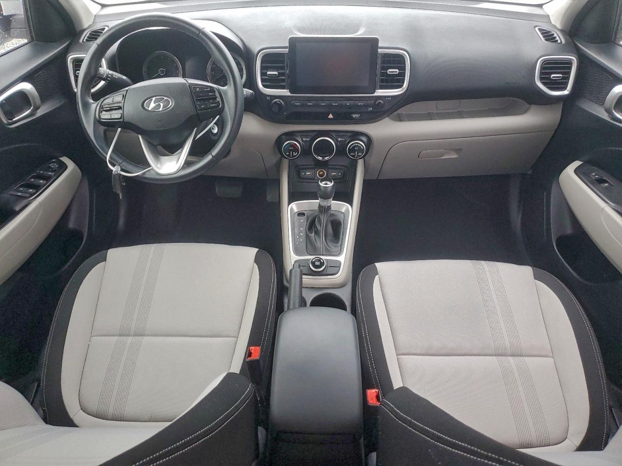 2022 Hyundai Venue Sel VIN: KMHRC8A39NU154725 Lot: 94877035