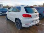 2015 VOLKSWAGEN TIGUAN 2.0 TDI BLUEMOTION TECH R-LINE 184 5DR DSG [NAV] for sale at Copart NEWBURY