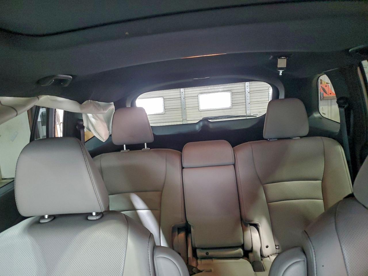 2023 Honda Passport Exl VIN: 5FNYF8H5XPB038041 Lot: 97824205