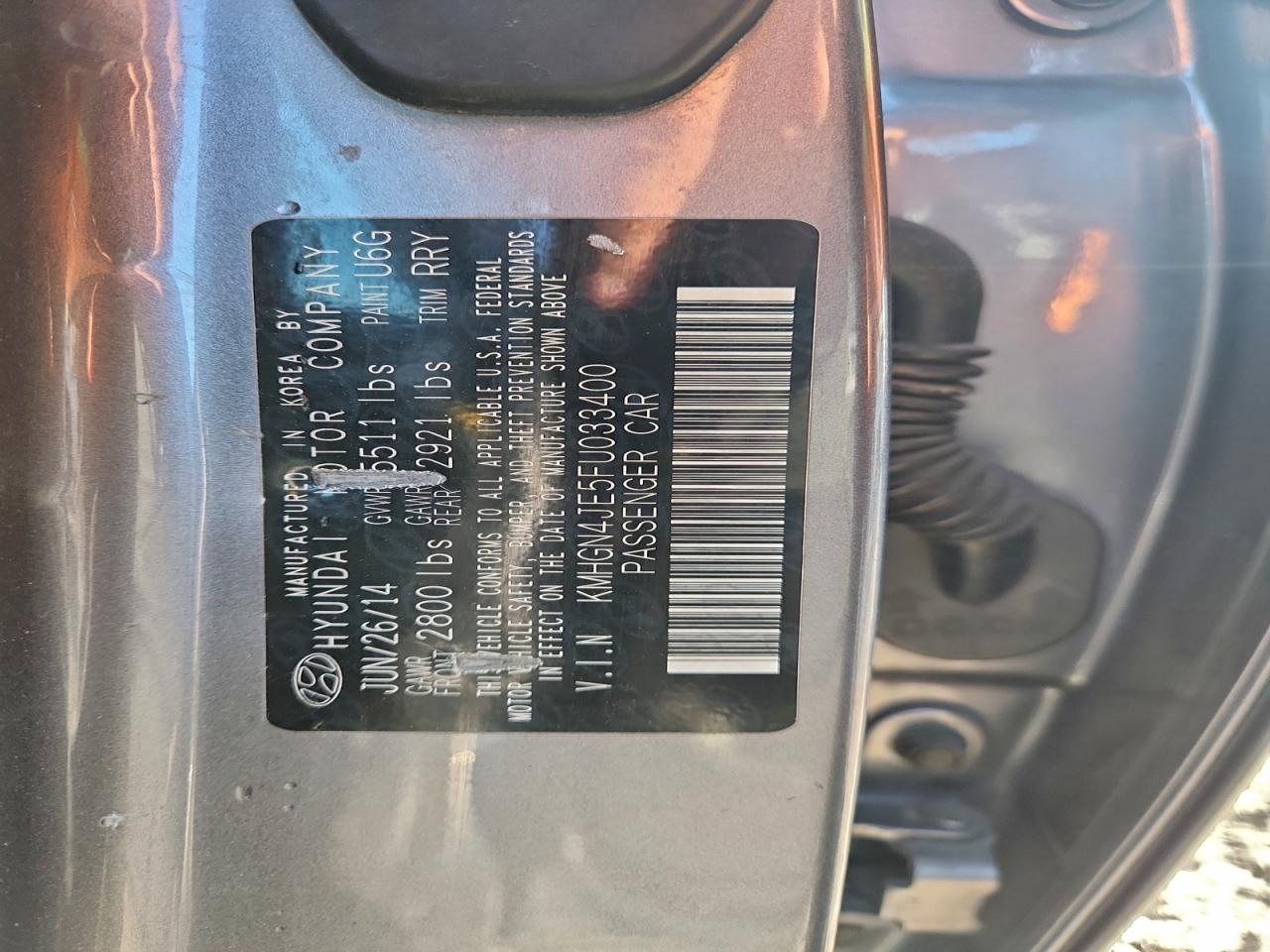 2015 Hyundai Genesis 3.8L VIN: KMHGN4JE5FU033400 Lot: 94270775