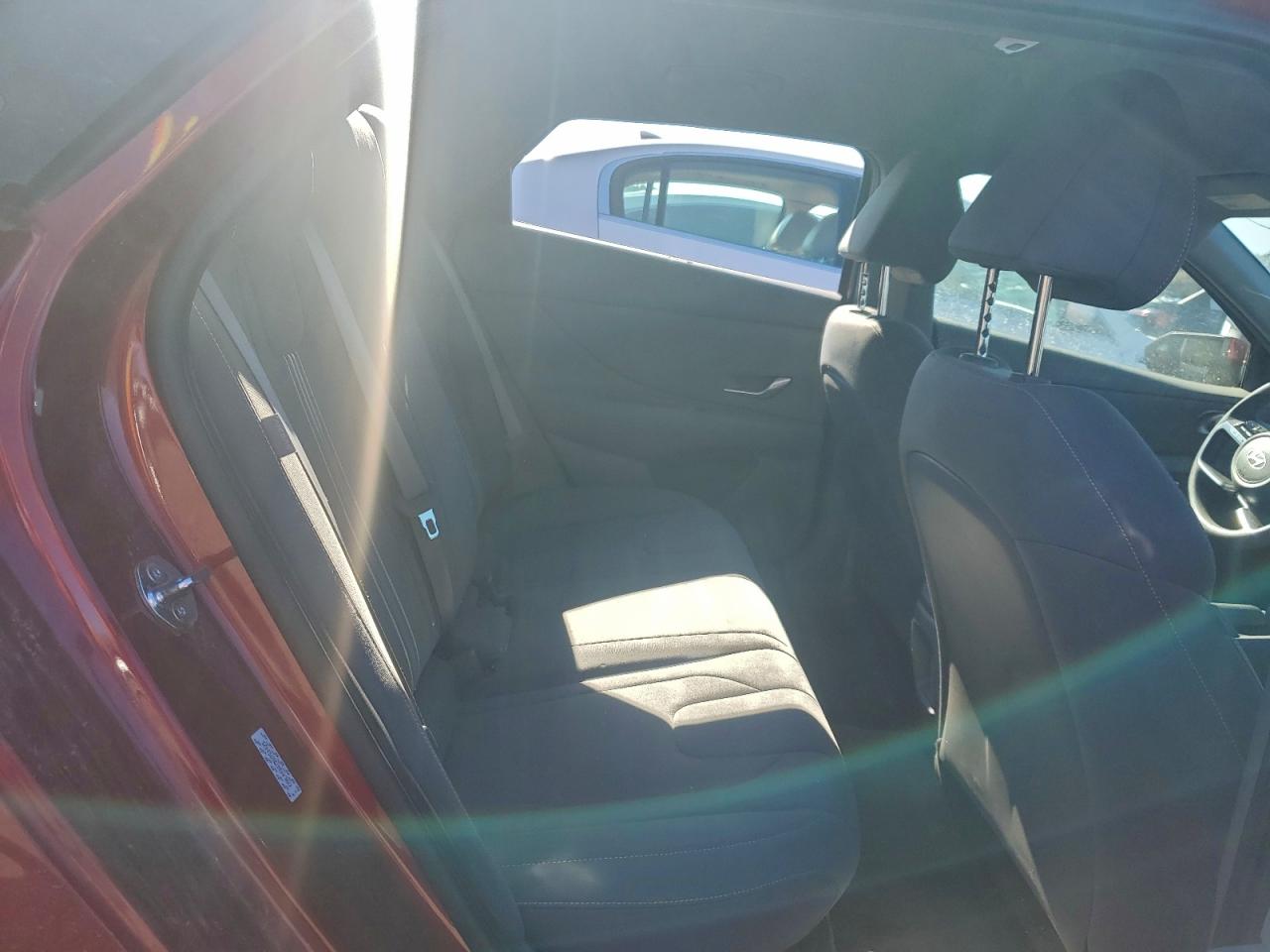 2024 Hyundai Elantra Sel VIN: KMHLM4DG7RU752425 Lot: 97853595