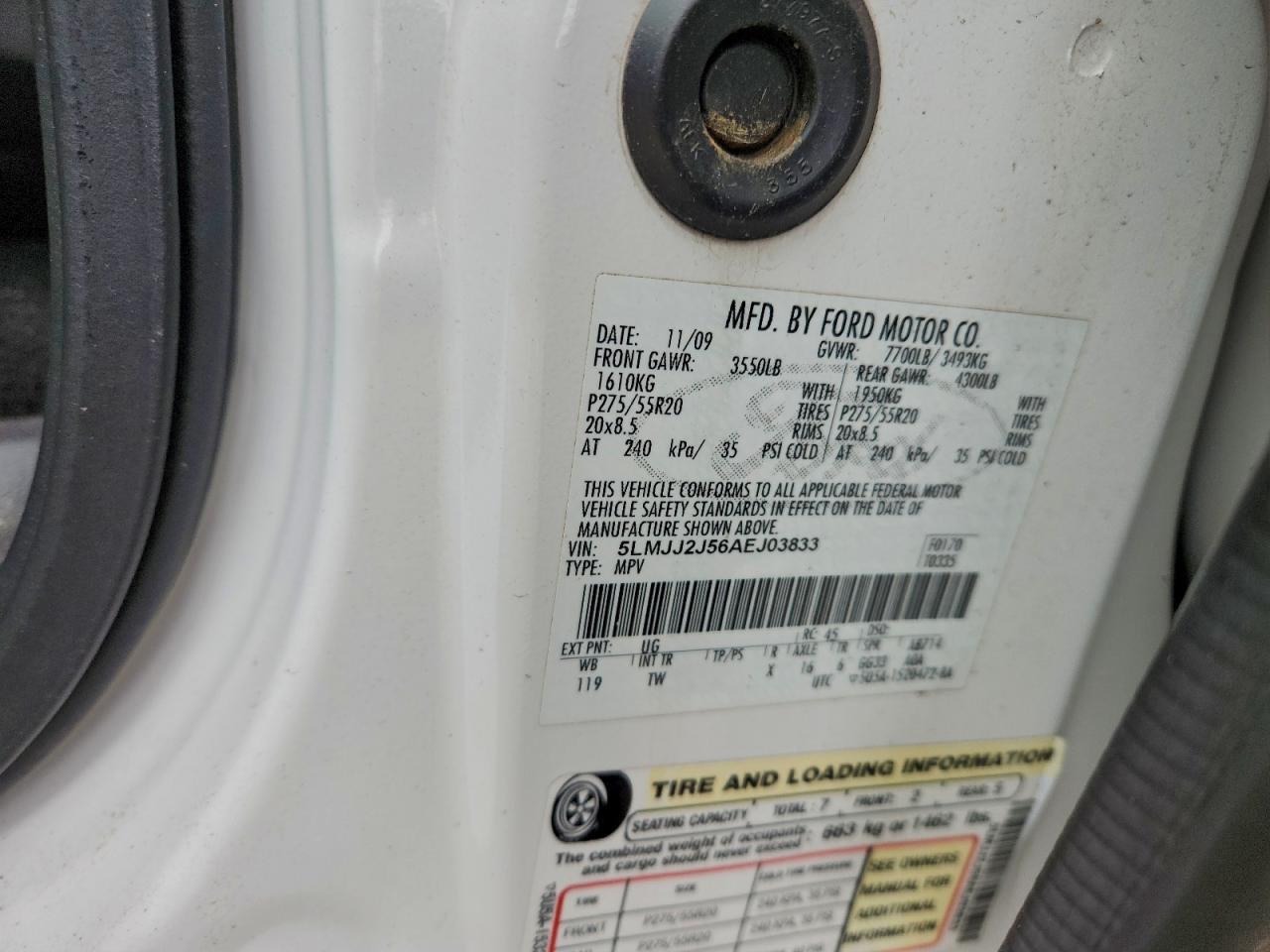 2010 Lincoln Navigator VIN: 5LMJJ2J56AEJ03833 Lot: 95894005