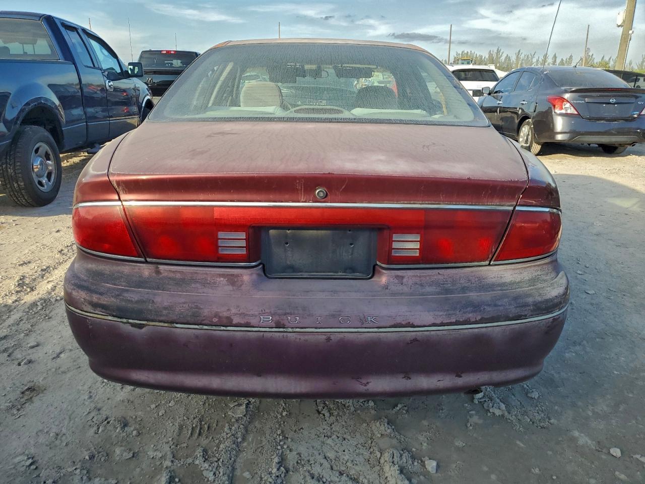 2001 Buick Century Custom VIN: 2G4WS52J111193140 Lot: 95486105
