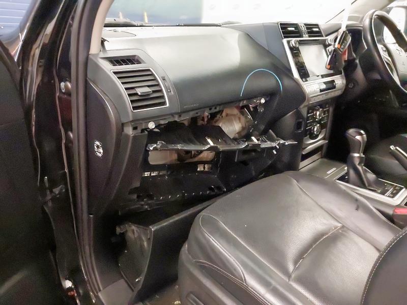 2019 TOYOTA LAND CRUISER 2.8 D-4D INVINCIBLE 5DR AUTO 7 SEATS