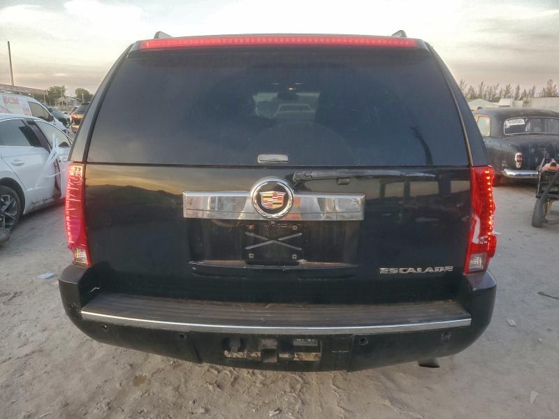 Parquets CADILLAC ESCALADE 2014 Black