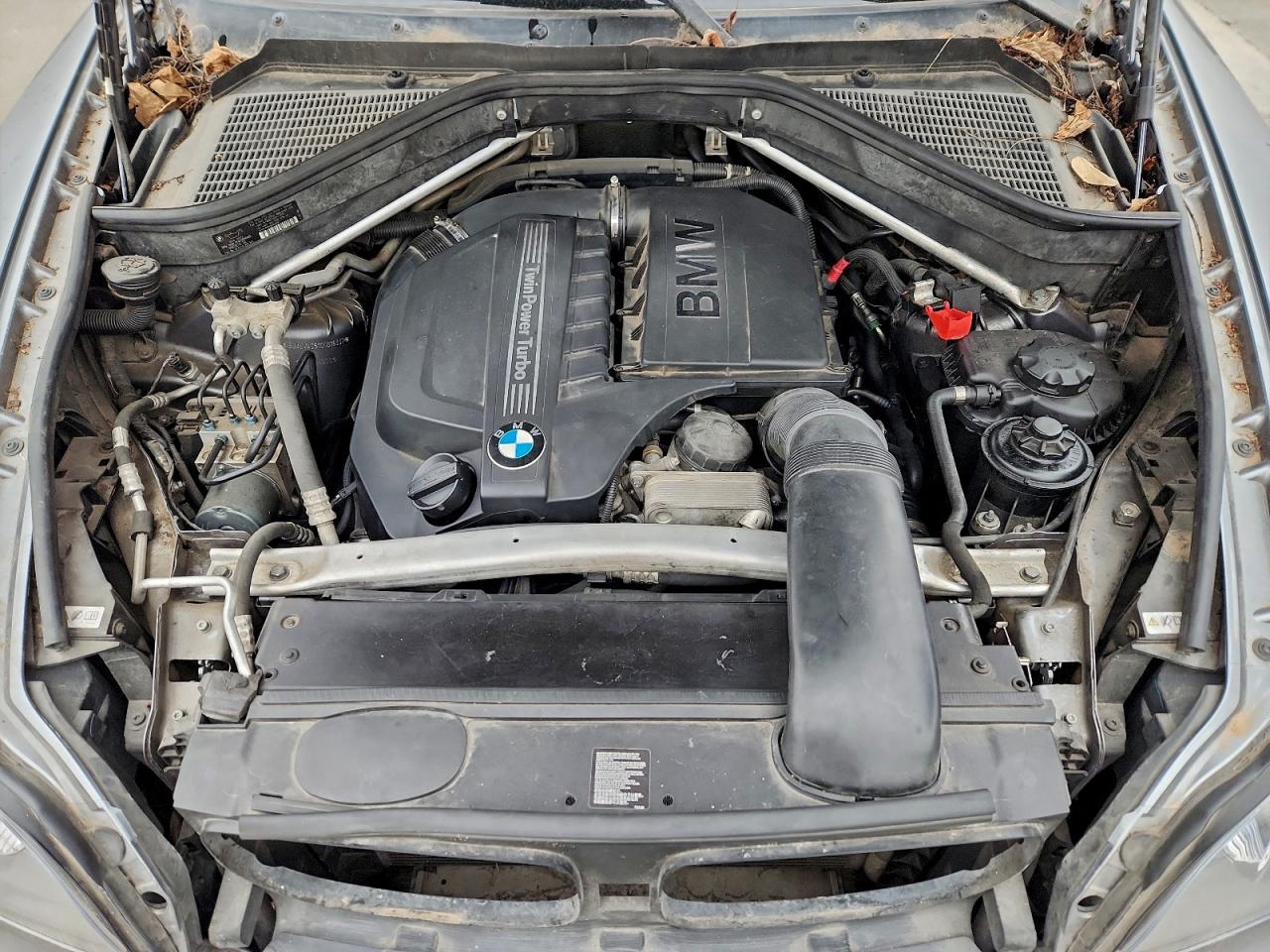 Фото: 5UXZV4C51D0B16337