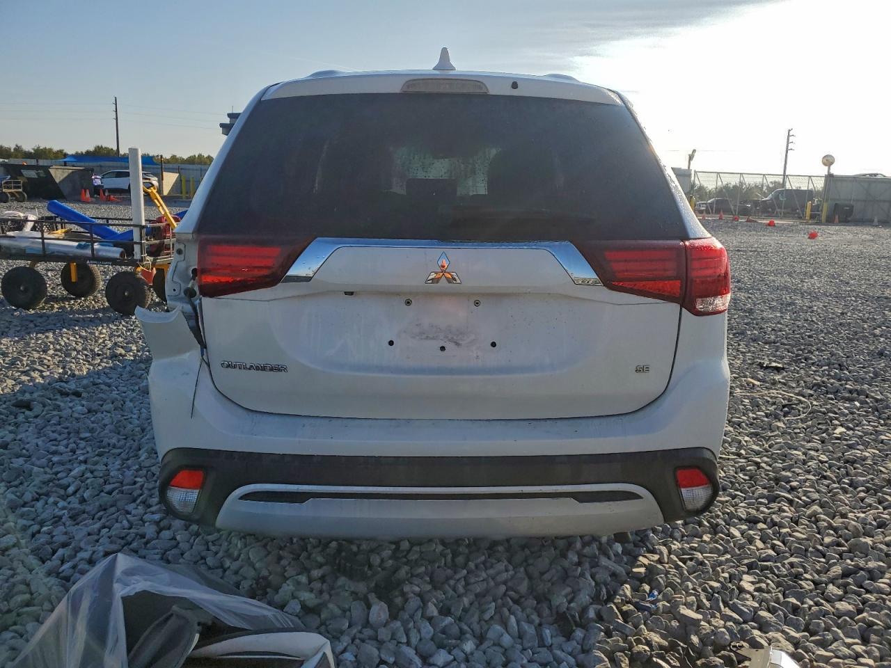 2020 Mitsubishi Outlander Se VIN: JA4AZ3A3XLZ004944 Lot: 94400195