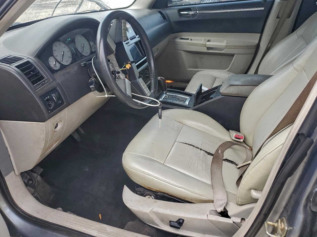 2006 Chrysler 300 Touring VIN: 2C3KA53G16H297705 Lot: 96043485