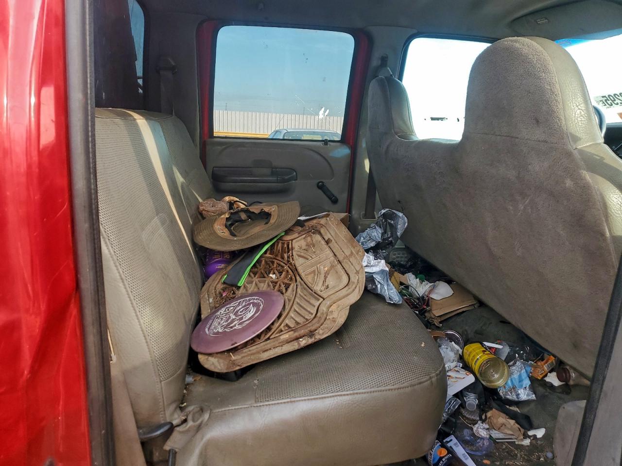 2000 Ford F550 Flatbed Truck VIN: 1FDAW56F7YED74711 Lot: 94552295