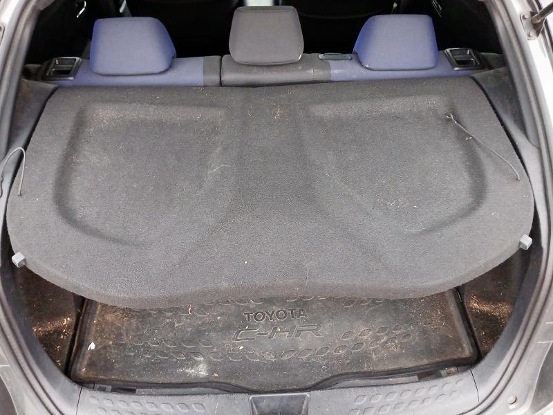 2017 TOYOTA C-HR 1.8 HYBRID DYNAMIC 5DR CVT