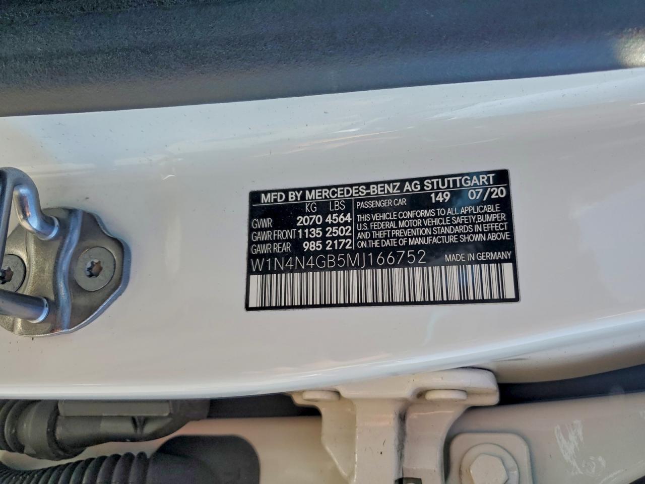 Фото: W1N4N4GB5MJ166752