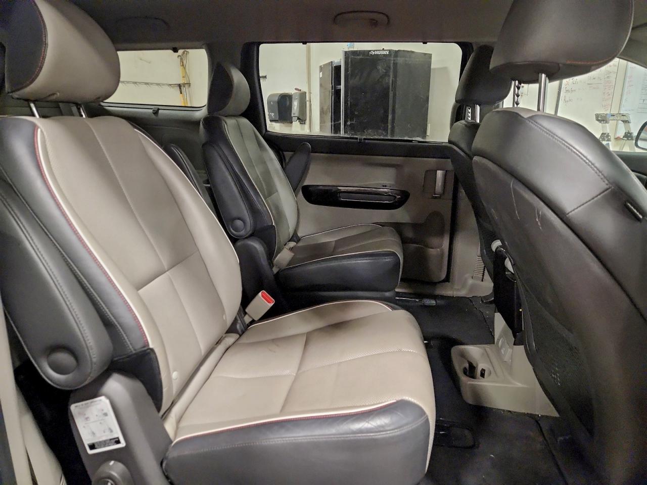 2016 Kia Sedona Ex VIN: KNDMC5C15G6130812 Lot: 96942085