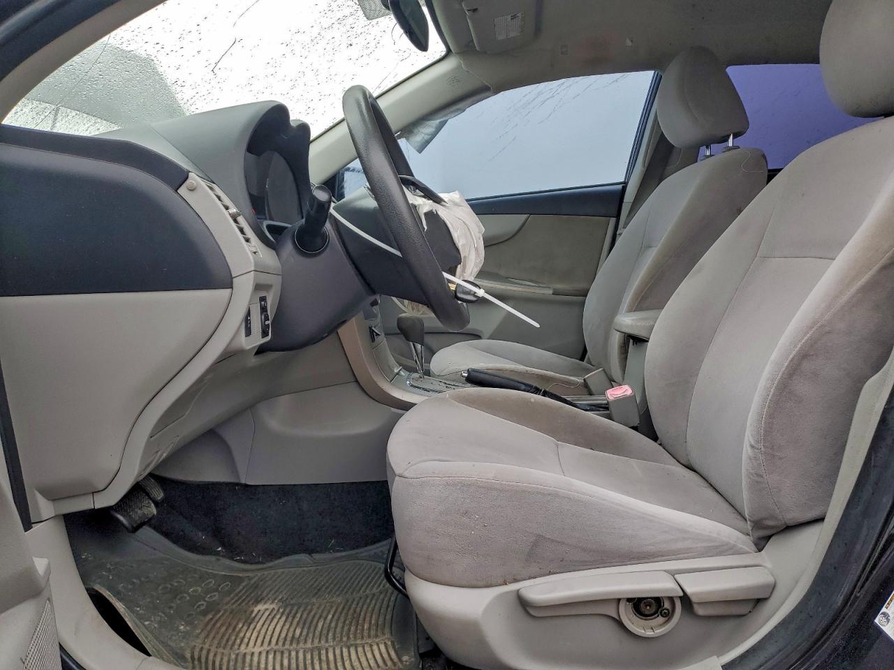 2011 Toyota Corolla Base VIN: JTDBU4EE3BJ090010 Lot: 95410885