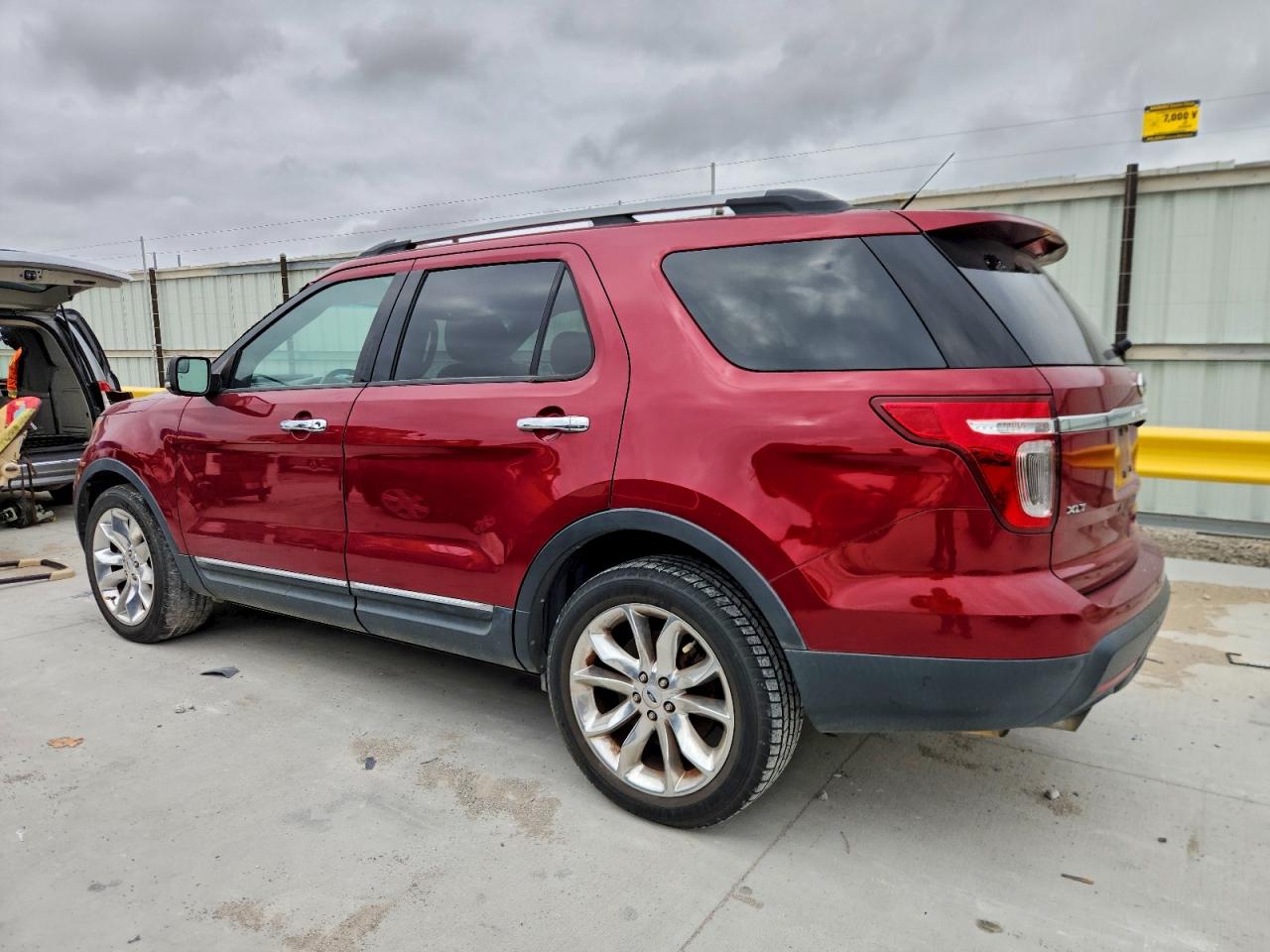 2014 Ford Explorer Xlt VIN: 1FM5K7D83EGA27390 Lot: 97405035