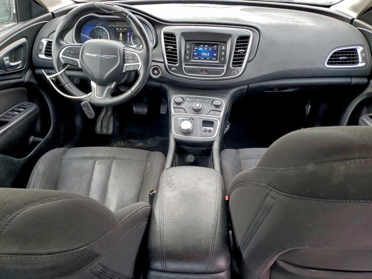 2015 Chrysler 200 Limited VIN: 1C3CCCAB4FN719824 Lot: 96037485