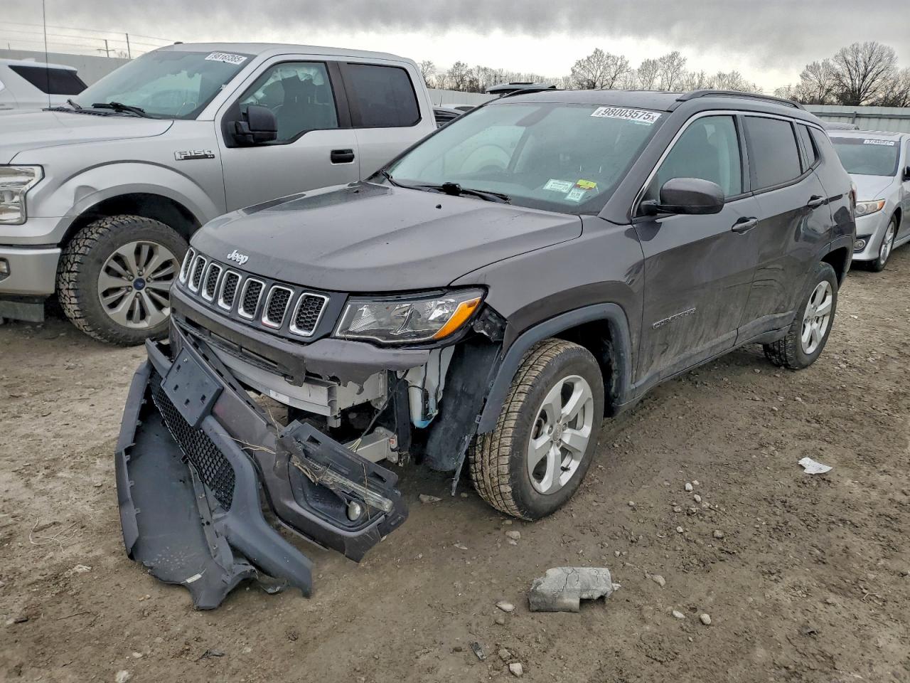 2020 Jeep Compass Latitude VIN: 3C4NJDBB8LT145433 Lot: 98003575