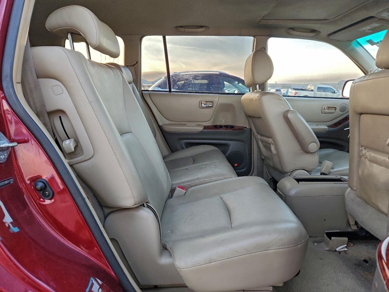 2005 Toyota Highlander Limited VIN: JTEEP21A850111970 Lot: 94892705