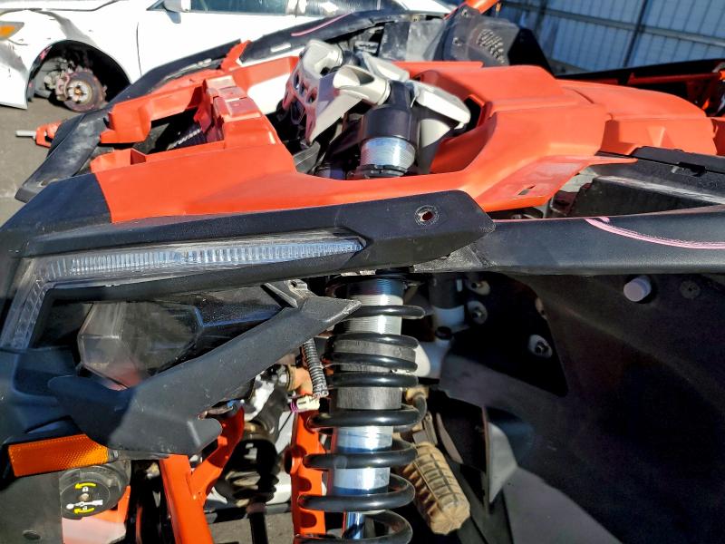 2021 CAN-AM MAVERICK X3 X RC TURBO RR  