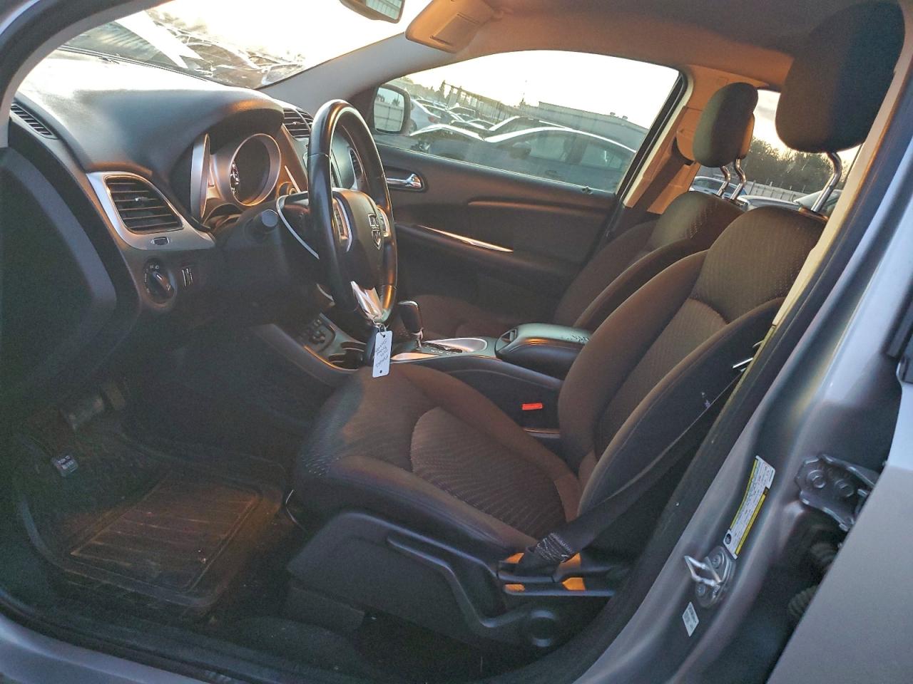 2017 Dodge Journey Sxt VIN: 3C4PDCBG8HT550205 Lot: 94814855