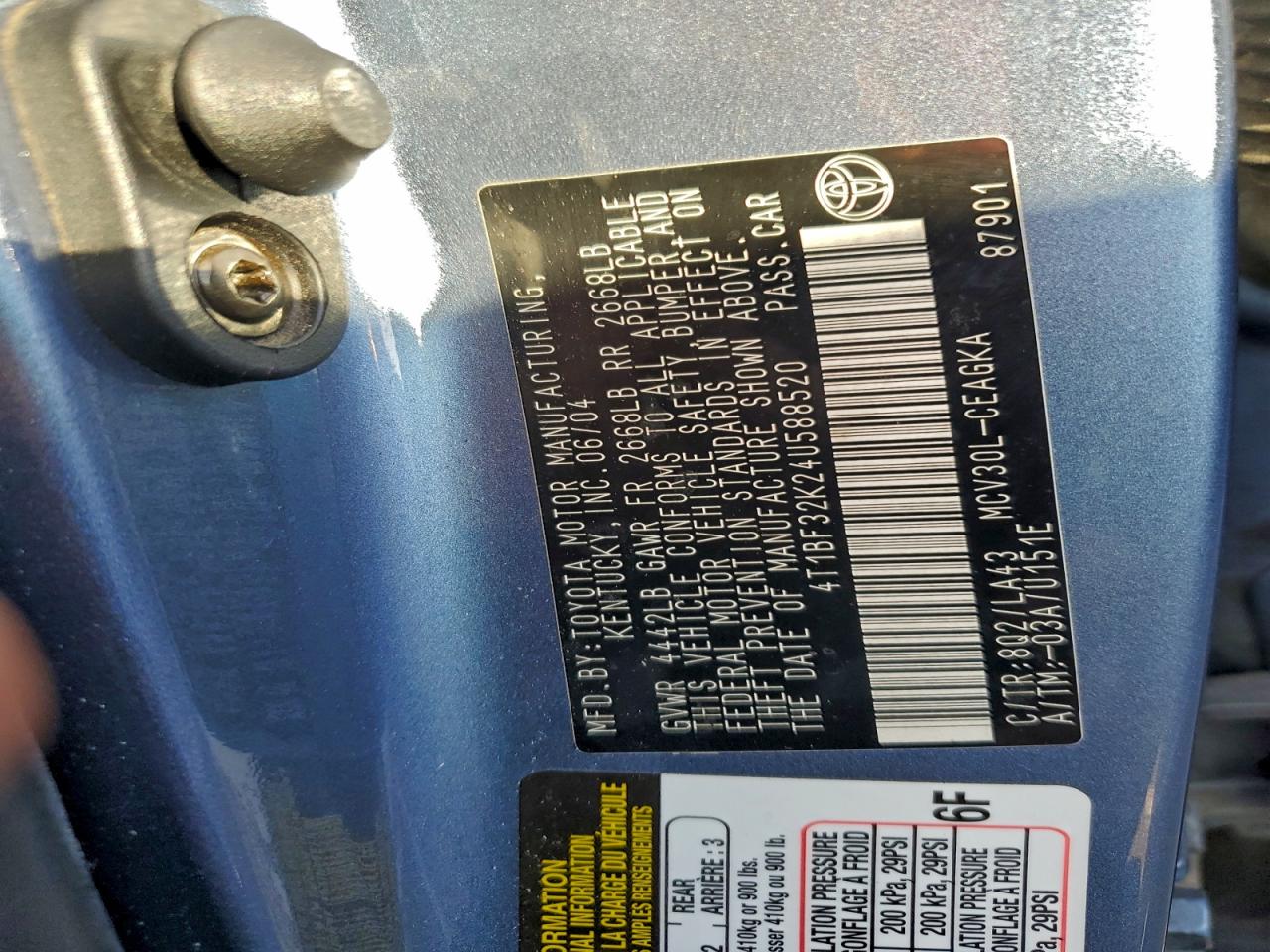 2004 Toyota Camry Le VIN: 4T1BF32K24U588520 Lot: 95121905