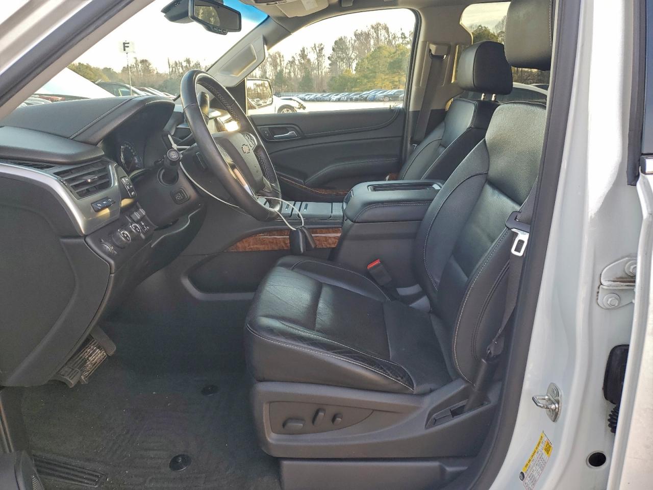 2017 Chevrolet Suburban K1500 Premier VIN: 1GNSKJKC9HR136867 Lot: 96105775