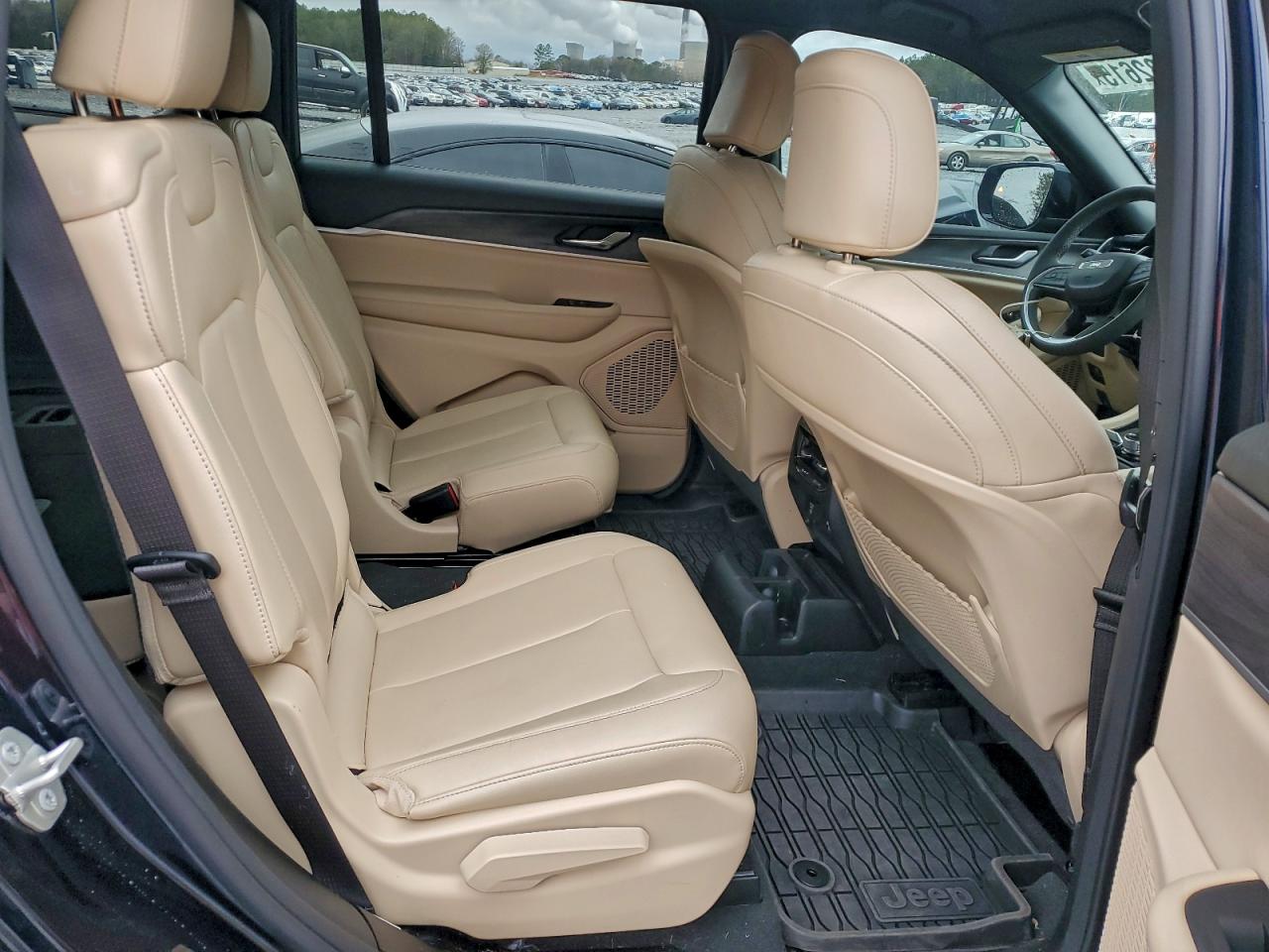 2024 Jeep Grand Cherokee L Limited VIN: 1C4RJKBG0R8500703 Lot: 94632615