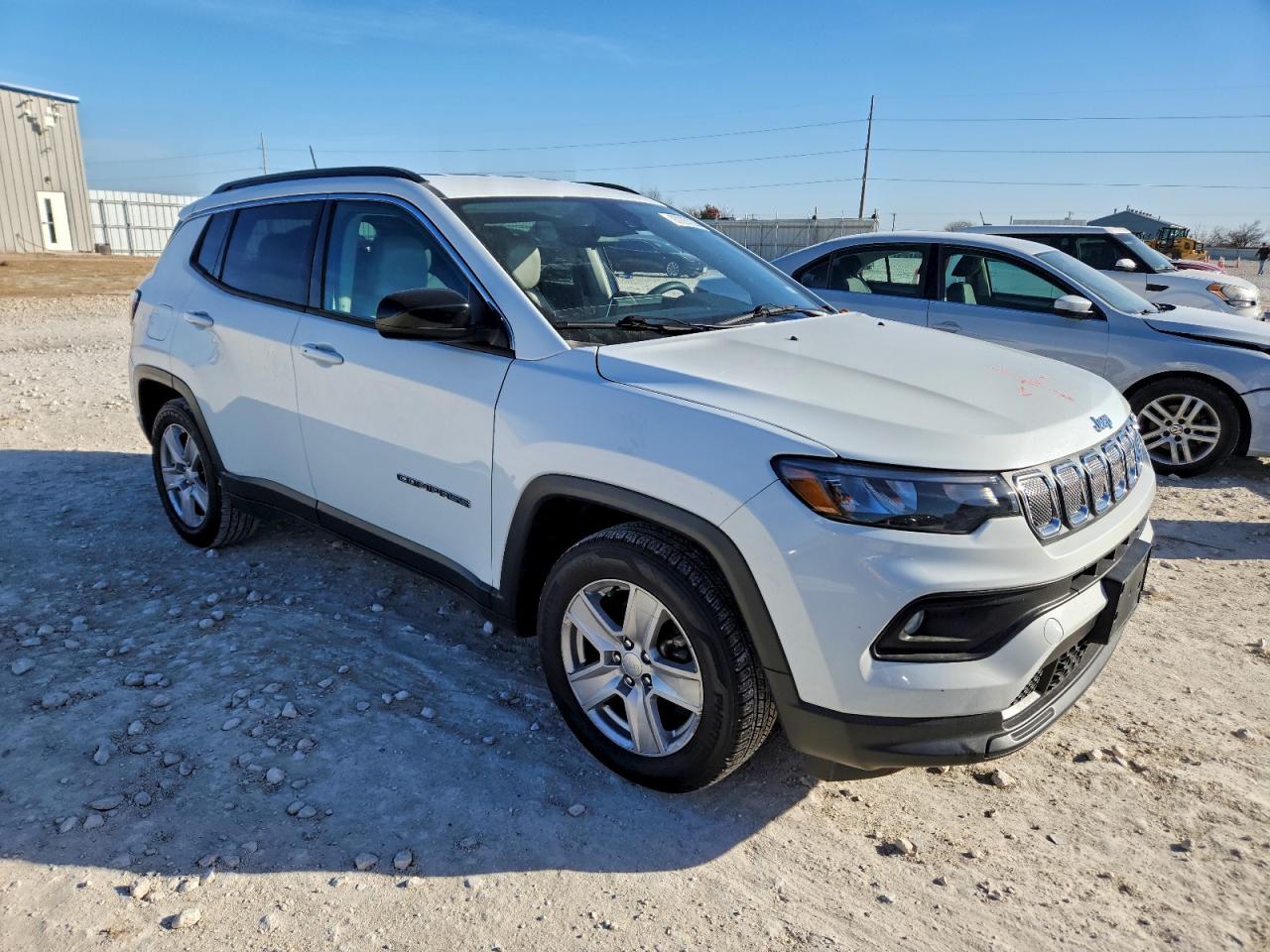 2022 Jeep Compass Latitude VIN: 3C4NJCBB5NT218027 Lot: 97297235