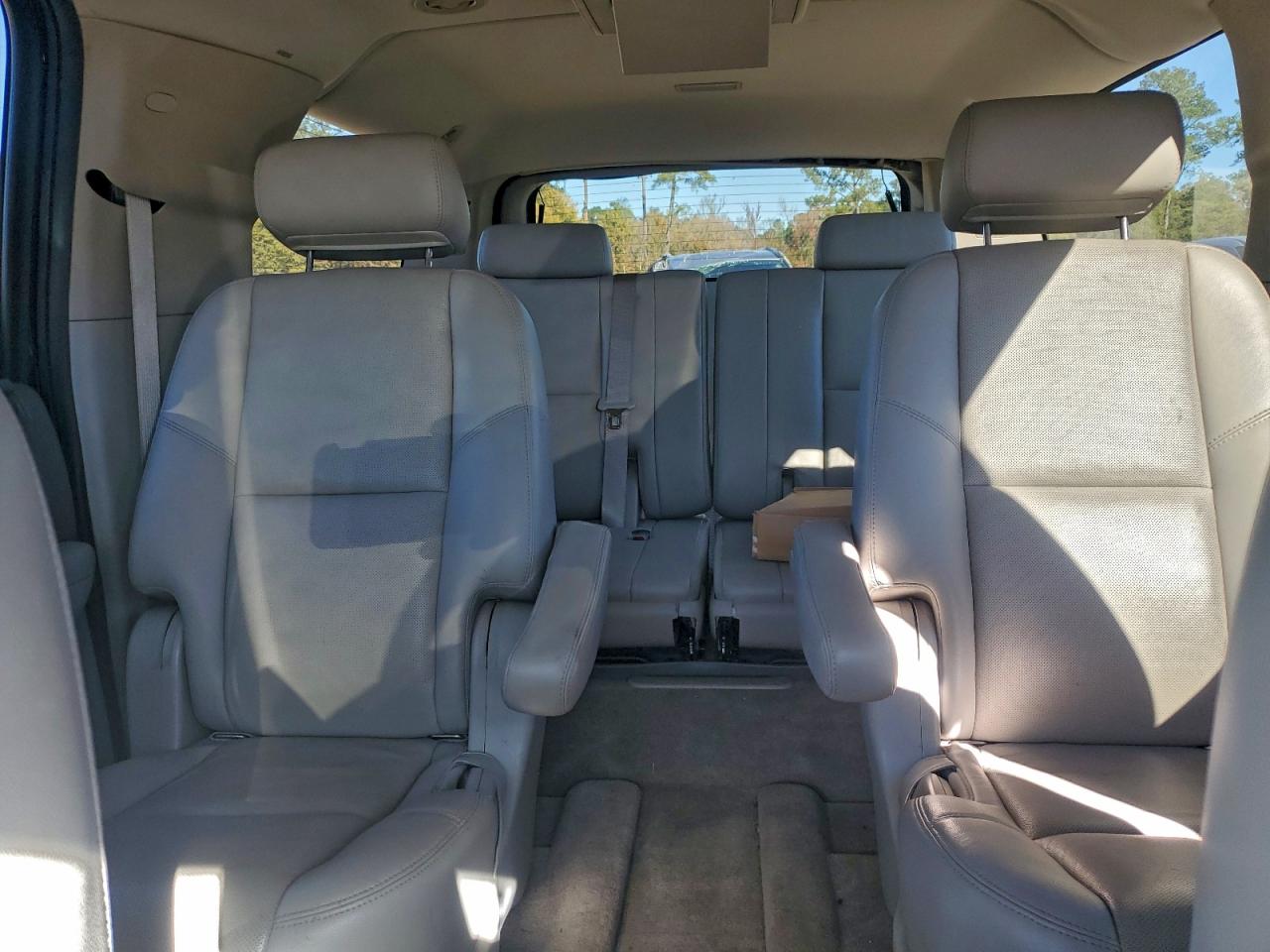 2009 Chevrolet Suburban C1500 Ltz VIN: 1GNFC36079R154005 Lot: 96515865