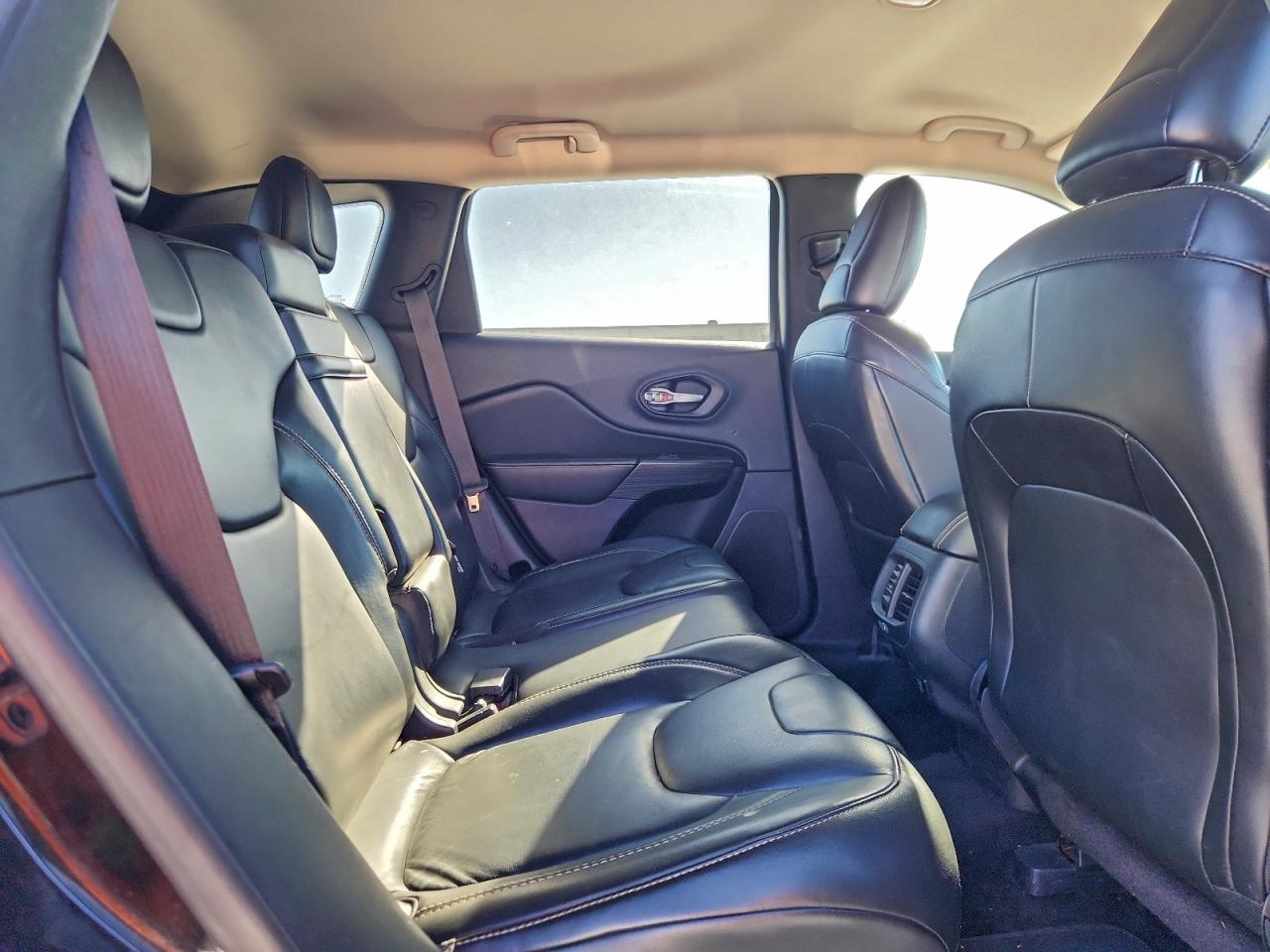 2015 Jeep Cherokee Limited VIN: 1C4PJMDS7FW692469 Lot: 96928805