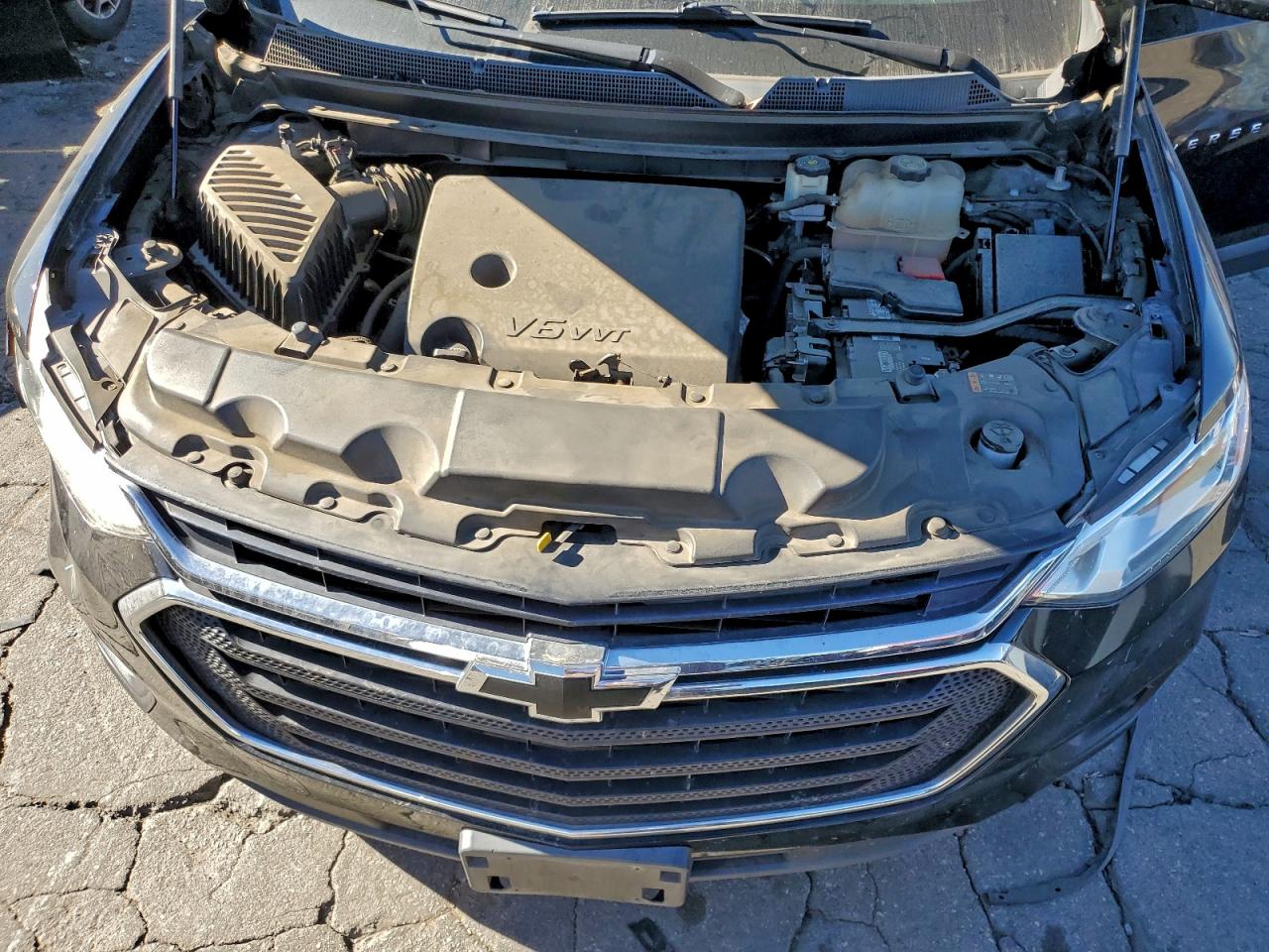 2018 Chevrolet Traverse Ls VIN: 1GNERFKW6JJ249616 Lot: 95398895