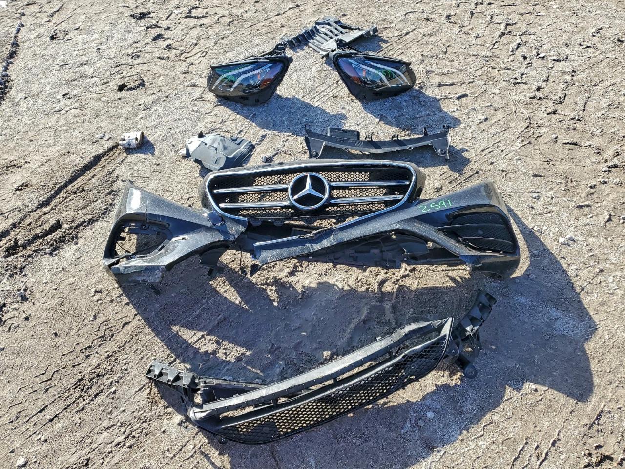 2018 Mercedes-Benz E 300 VIN: WDDZF4JB1JA483514 Lot: 94494655