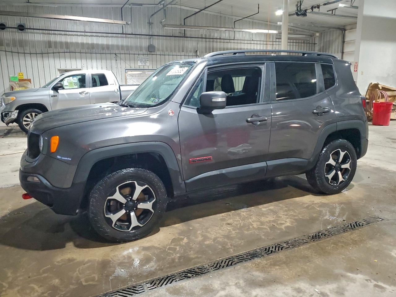 2020 Jeep Renegade Trailhawk VIN: ZACNJBC12LPL05532 Lot: 97998935