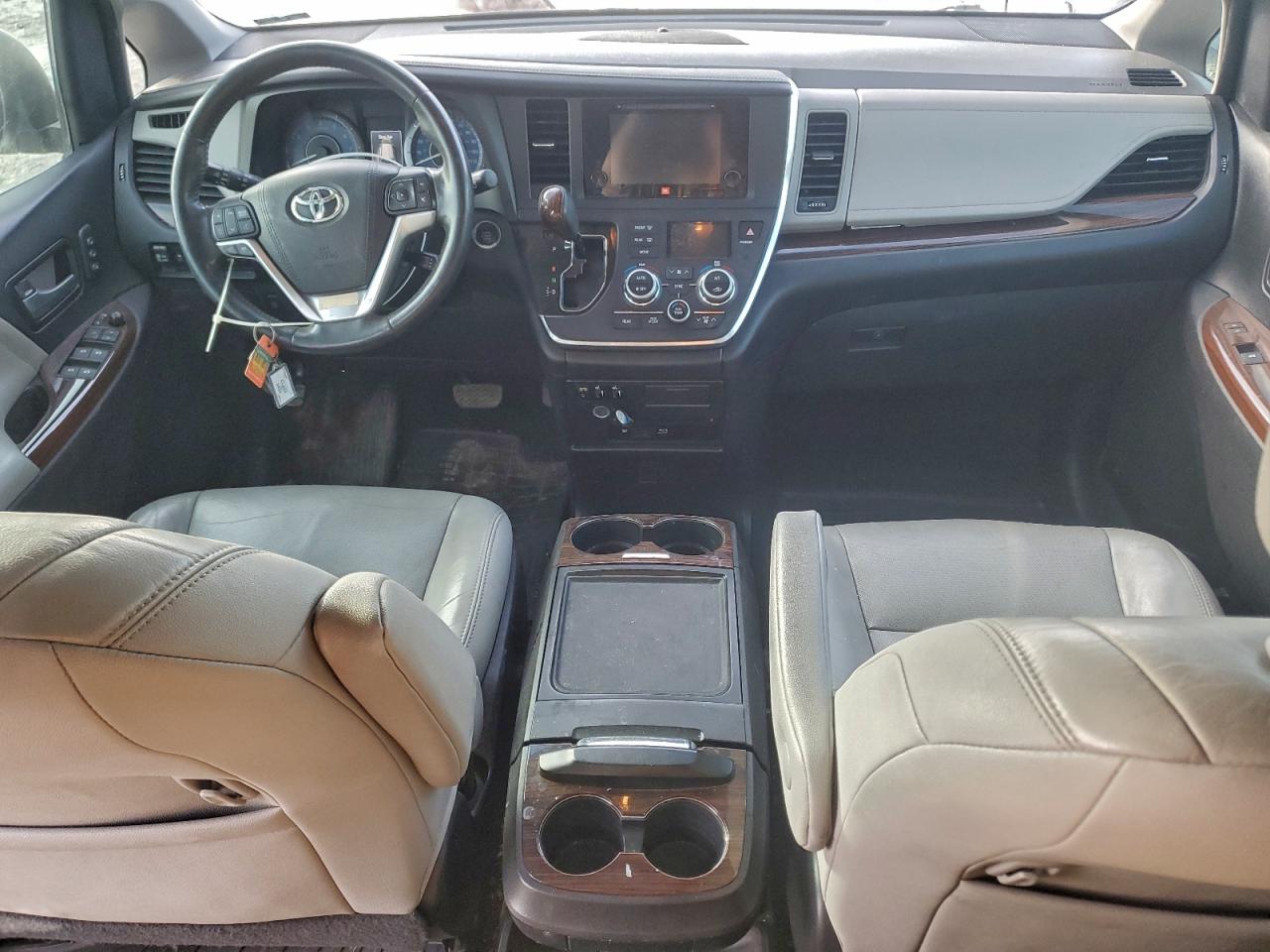 2015 Toyota Sienna Xle VIN: 5TDYK3DCXFS619889 Lot: 97529955