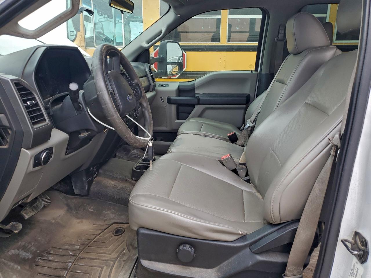 2019 Ford F350 Super Duty VIN: 1FD8W3HT9KEF21379 Lot: 92694525