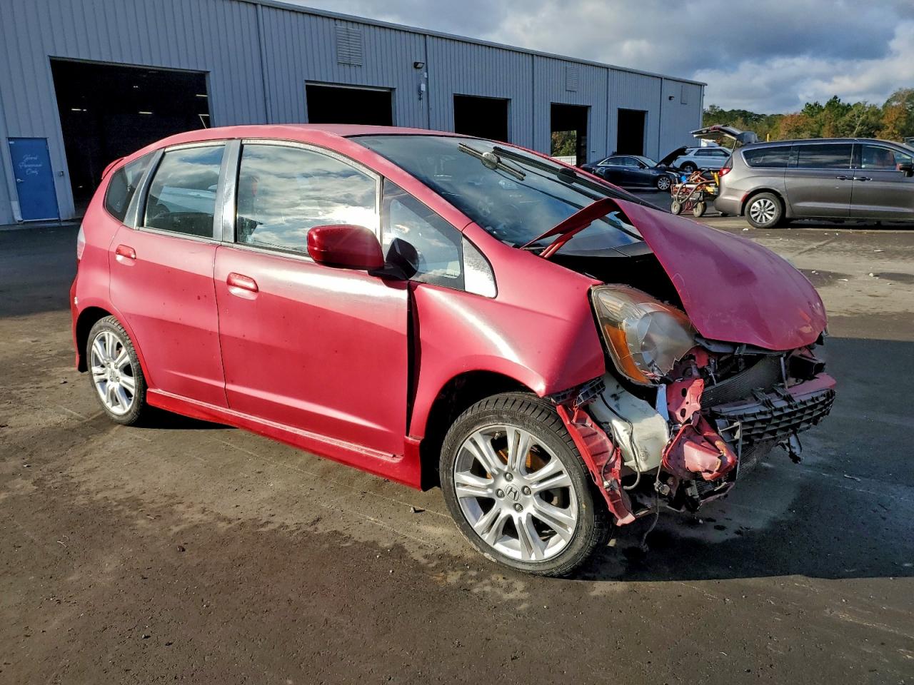 2010 Honda Fit Sport VIN: JHMGE8H49AC033129 Lot: 97959595