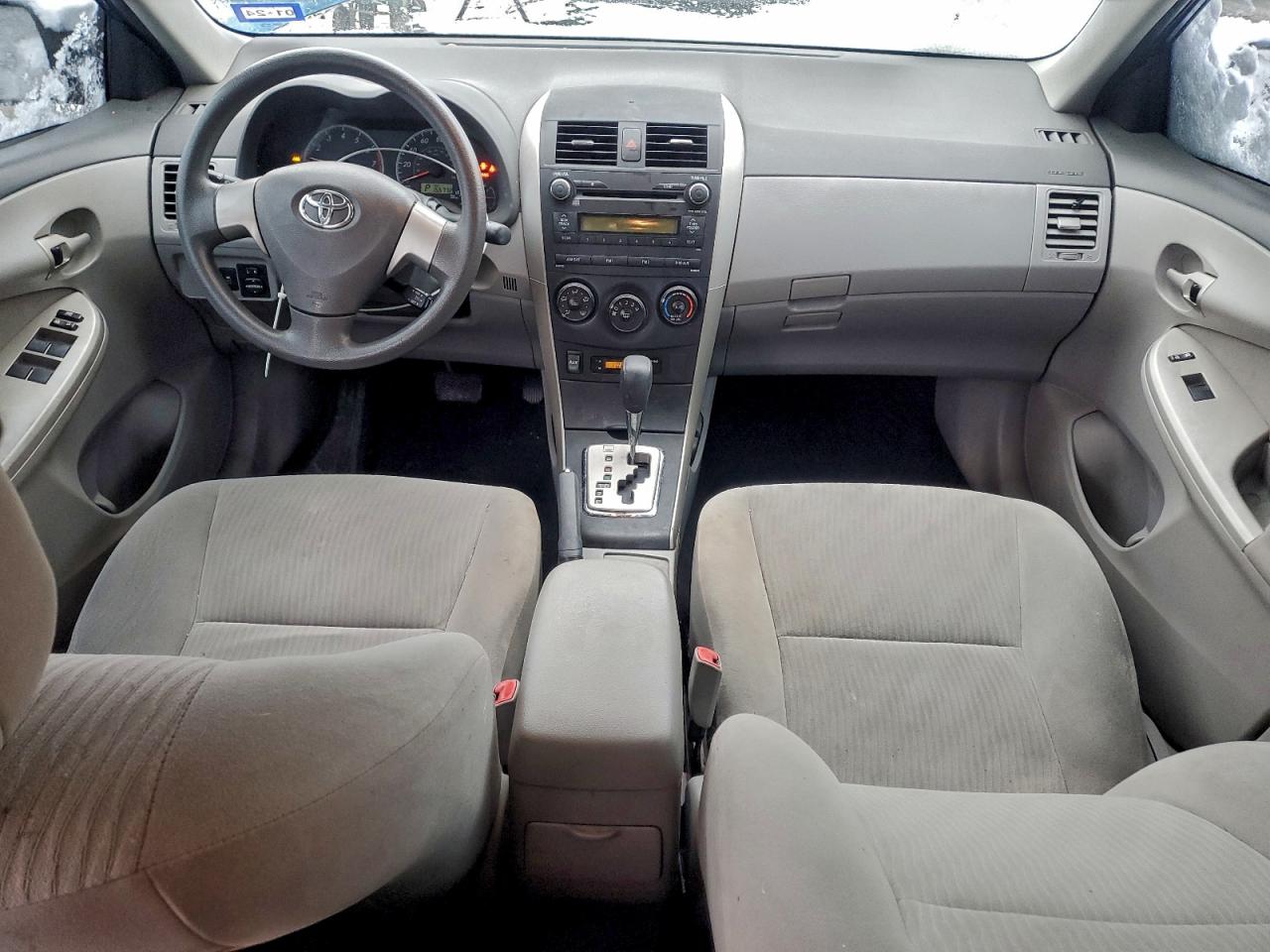 2010 Toyota Corolla Base VIN: 1NXBU4EE0AZ237859 Lot: 94072275