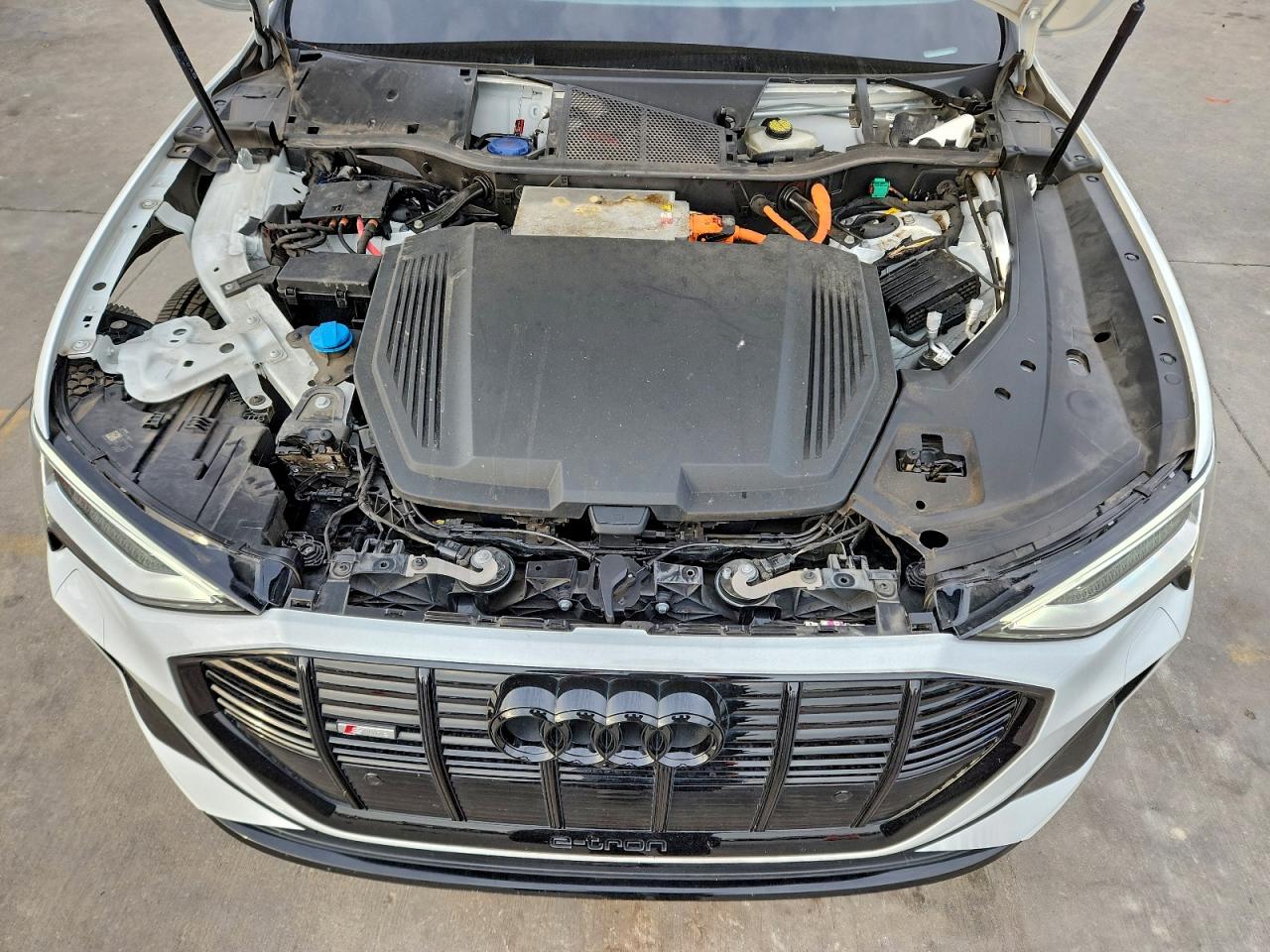 2022 Audi E-Tron Sportback Premium VIN: WA11AAGE0NB044353 Lot: 95632565